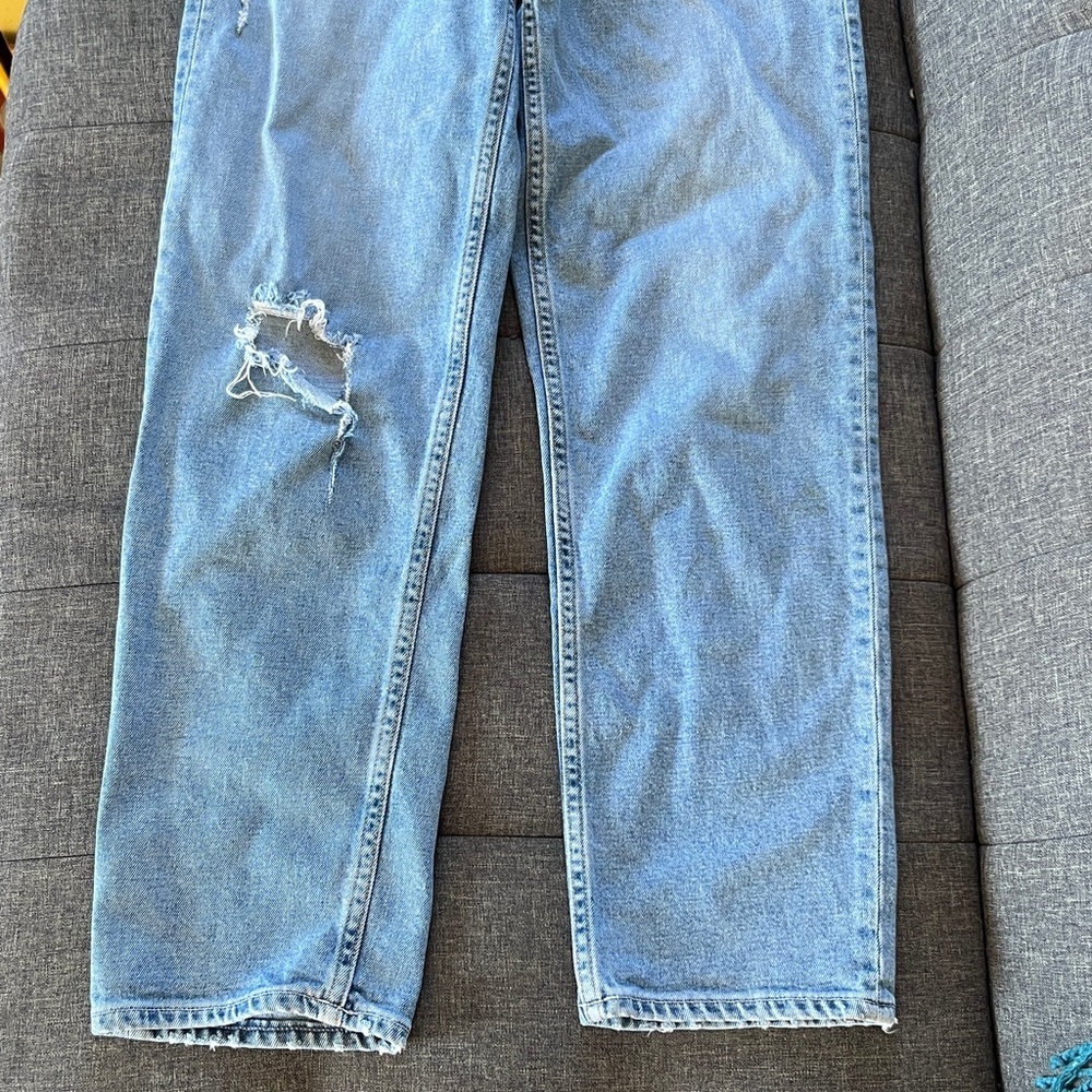 GRLFRND "Helena" Midrise straight leg jeans size 25 - Picture 2 of 9